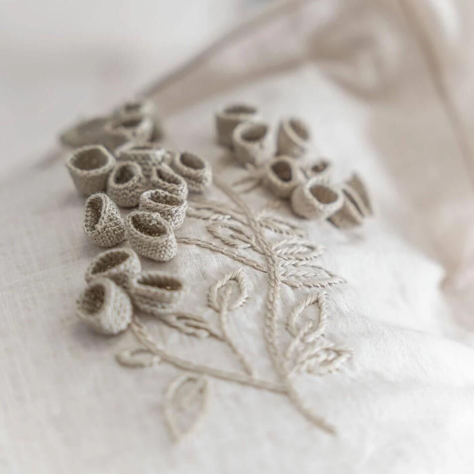 Ecocotton Masal Battal Boy Nevresim Takımı %100 Organik Pamuk Keten El Nakışlı Bej CK