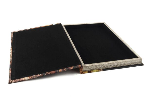 Mikasa Moor Turuncu Pembe Kitap Kutu 35x24x3cm