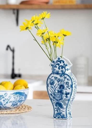 The Mia Dekoratif Küp Vazo 15x5x30 cm