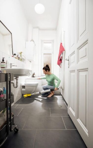 Karcher Ewm 2 Zemin Temizleme Makinesi