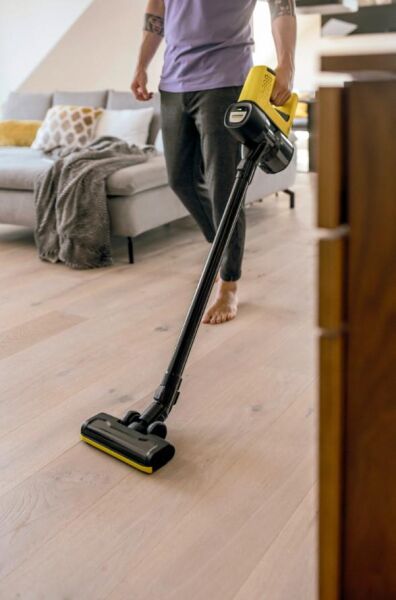 Karcher VC 4 Cordless Myhome 21.6 V Kablosuz Şarjlı Dikey Süpürge