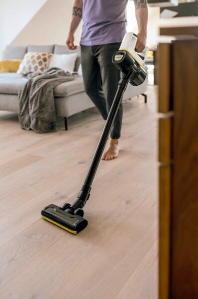 Karcher VC 4 Cordless Premium Myhome 21.6 V Kablosuz Şarjlı Dikey Süpürge