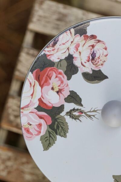 Mikasa x V&A Alice in Wonderland  Teneke Bisküvi Kutusu 18x15