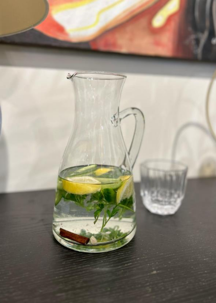 The Mia Gala Kulplu Cam Sürahi 1,5 lt