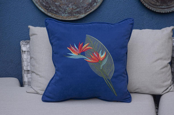 Mikasa Moor Koyu mavi starlice tek dal 50 x 50 cm Yastık