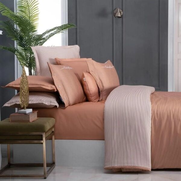 Sarev Adam Saten Nevresim Takımı Çift Kişilik 4 Yastık-Somon