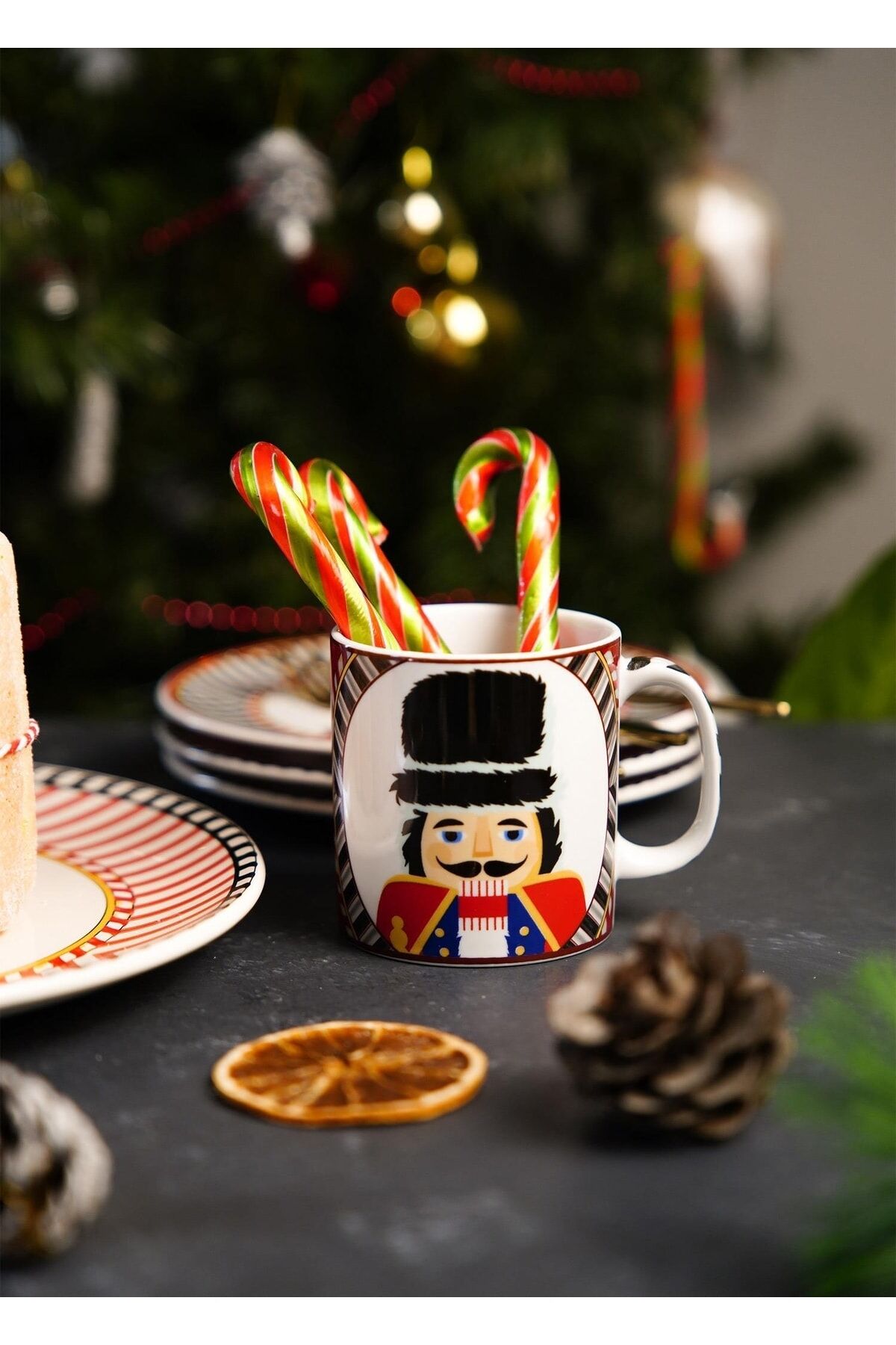 The Mia Nutcracker Kupa