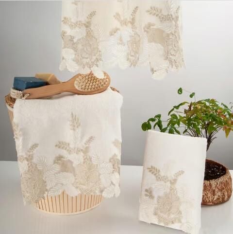 Nazik Home Floransa Dantelli Pamuk Havlu Krem 50X90
