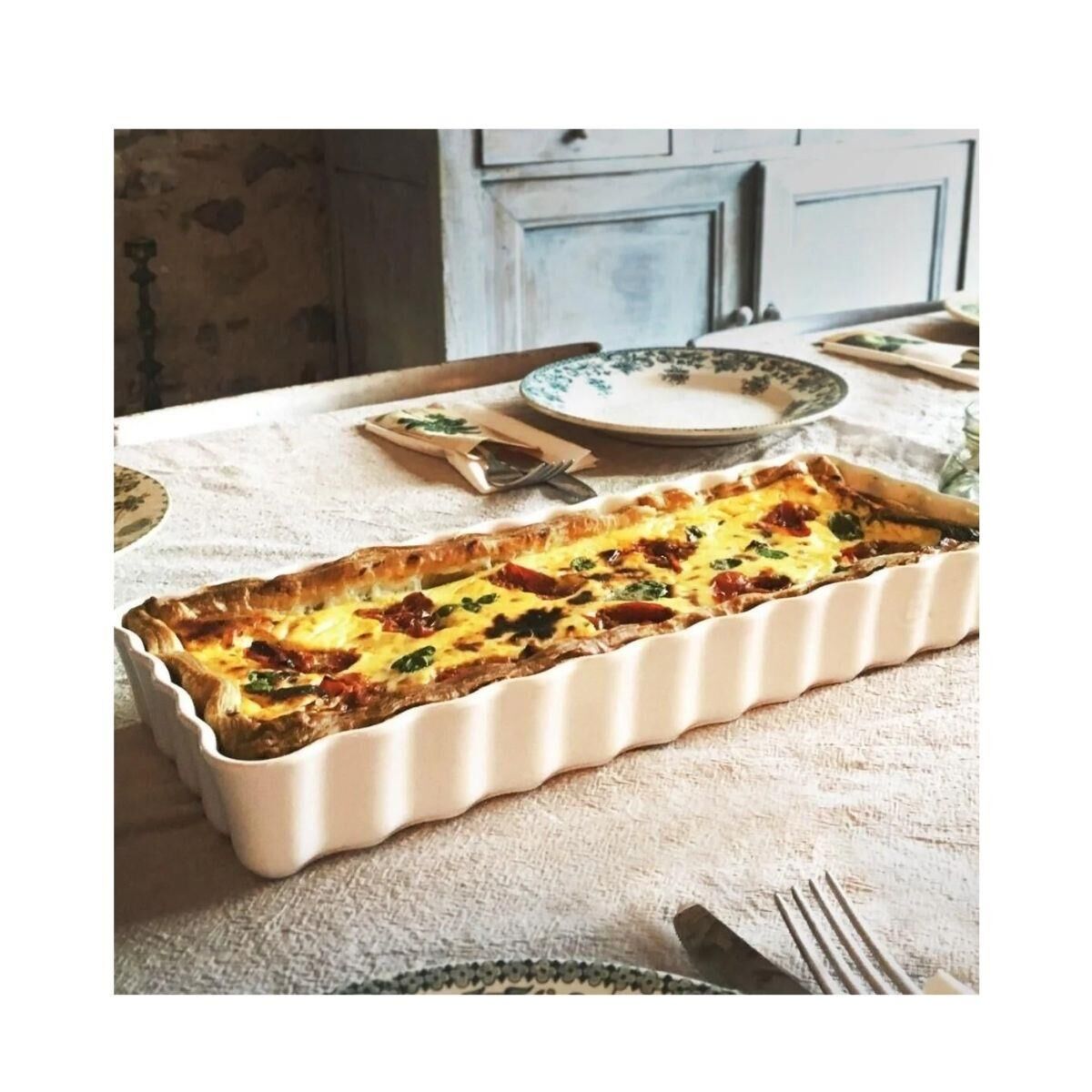 Emile Henry Tart-Börek Fırın Kabı Dikdörtgen 36 x 15 cm Ekru/Clay