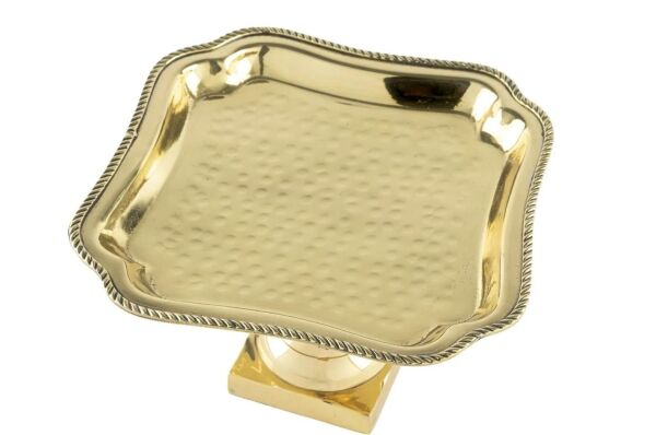 Mikasa Moor Gold Ayaklı Servis 18x18x12 cm