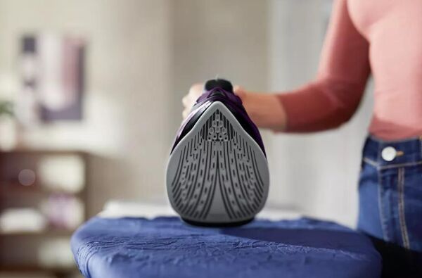 Philips 5000 Series DST5030/80 2400 W Buharlı Ütü Cüzdan Hediyeli