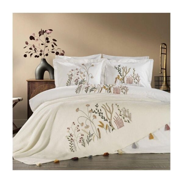 Zebra Casa Lenora Nakışlı Battaniye Seti Krem