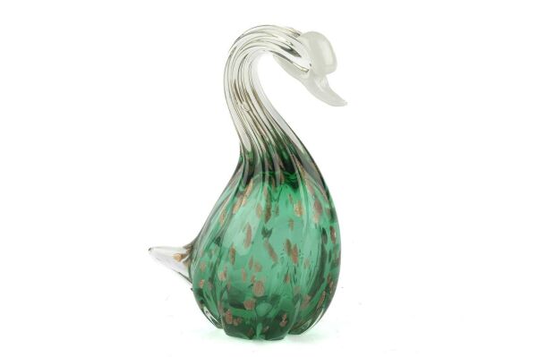 Mikasa Moor Yeşil Sedefli Cam Dekor Obje 11x15x21 cm