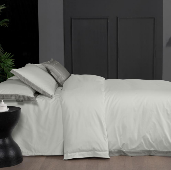 Sarev Layana Saten Nevresim Takımı Çift Kişilk 4 Yastık  Dk, Beyaz