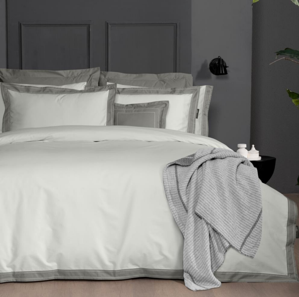 Sarev Layana Saten Nevresim Takımı Çift Kişilk 4 Yastık  Dk, Beyaz