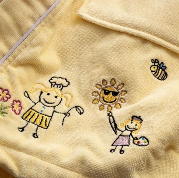 Ecocotton Carnaval Unisex Çocuk Bornoz %100 Organik Pamuk Nakışlı Sarı 5-6 Yaş
