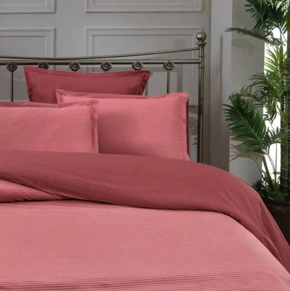 Sarev Fancy Stripe Nevresim Takımı Kırmızı Çift Kişilik