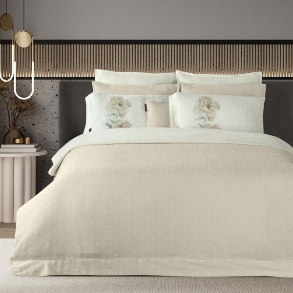 Sarev Lorent Jakarlı Nevresim Takımı Çift Kişilik 4 Yastık