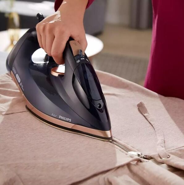 Philips Azur GC4909/60 3000 W Buharlı Ütü