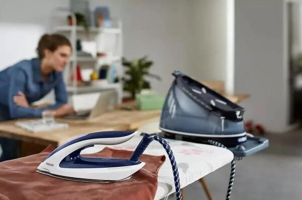 Philips Perfect Care Aqua Pro GC9330/20 2100 W Buhar Kazanlı Ütü