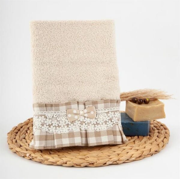 Nazik Home Lucca Pötikare Kumaşlı Dantelli Ve Fiyonklu Havlu Bej 30X50