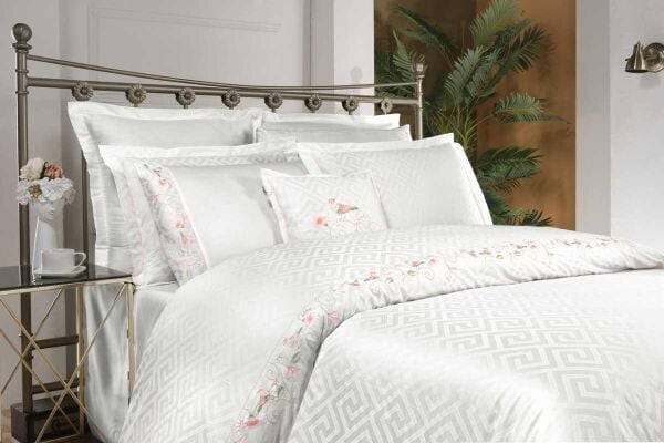 Sarev Bratislava Saten Nevresim Takımı Beyaz Çift Kişilik