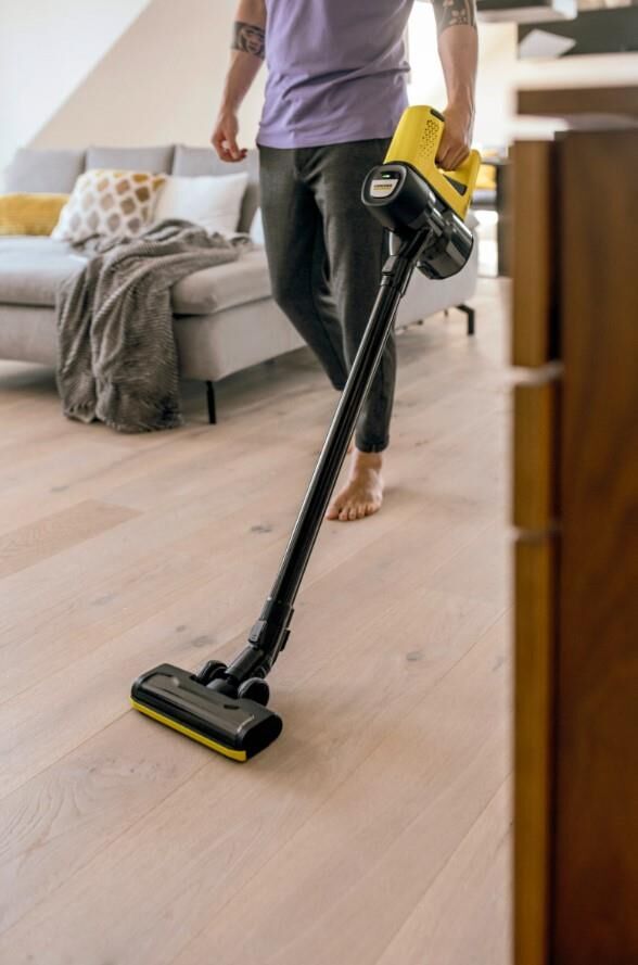 Karcher VC 4 Cordless Myhome 21.6 V Kablosuz Şarjlı Dikey Süpürge