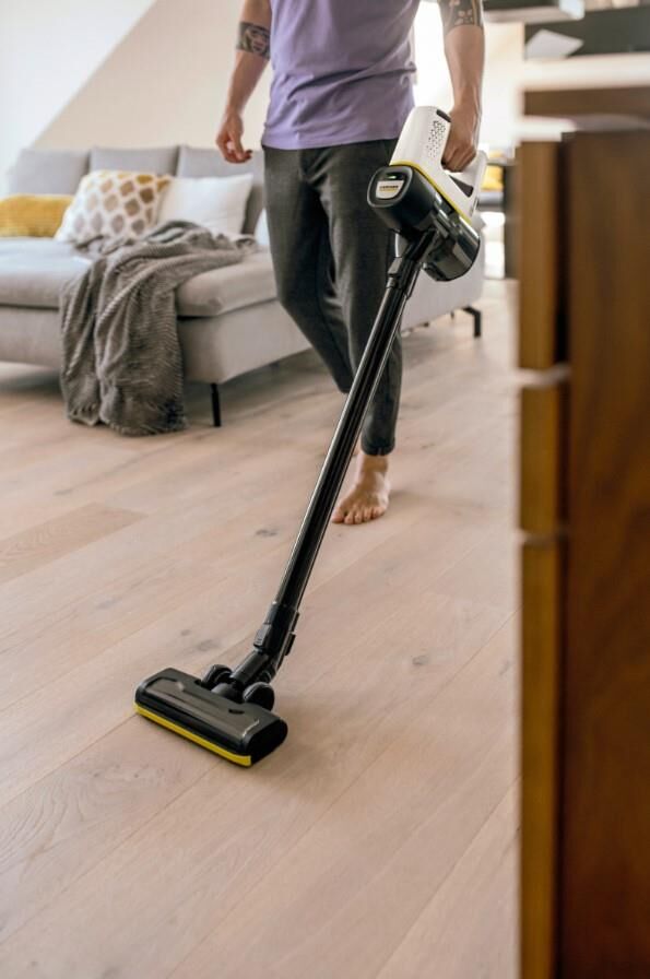 Karcher VC 4 Cordless Premium Myhome 21.6 V Kablosuz Şarjlı Dikey Süpürge