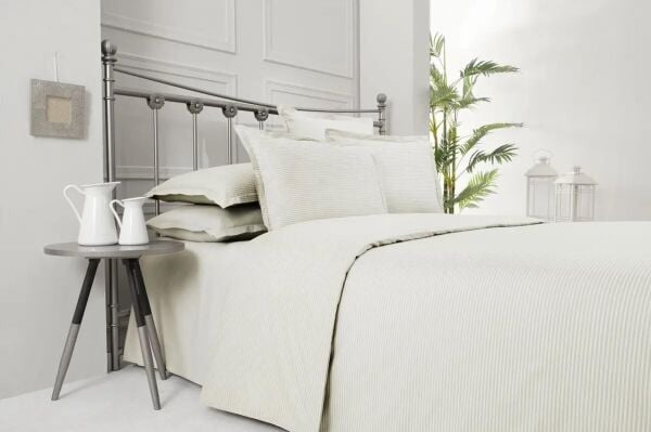 Sarev Fancy Stripe Nevresim Takımı Ekru Çift Kişilik