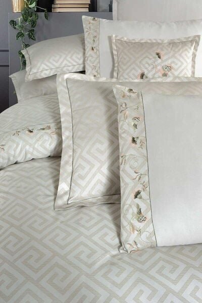 Sarev Bratislava Saten Nevresim Takımı Bej Çift Kişilik