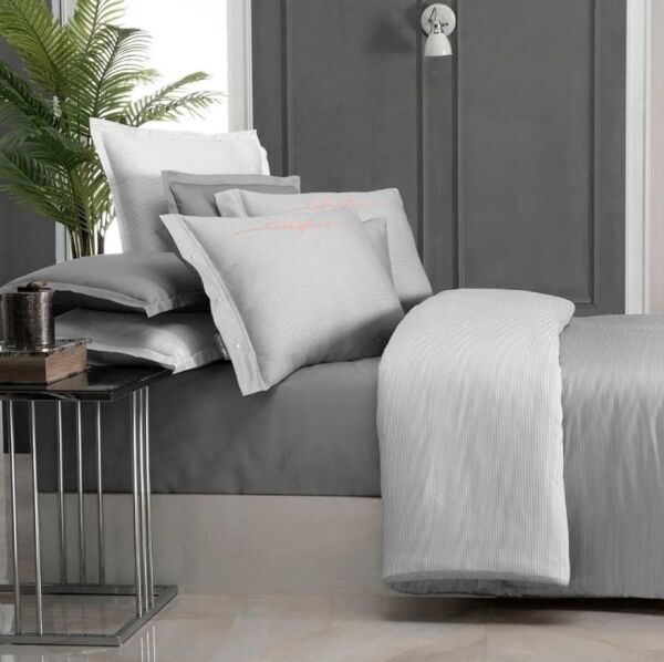 Sarev Adam Saten Nevresim Takımı Gri Çift Kişilik