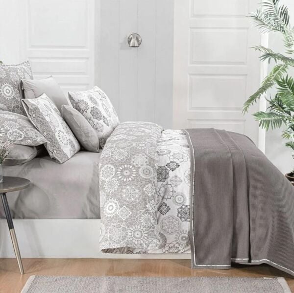 Sarev Eva Bronte Nevresimli Pike Takımı Gri Tek Kişilik