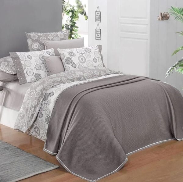 Sarev Eva Bronte Nevresimli Pike Takımı Gri Çift Kişilik