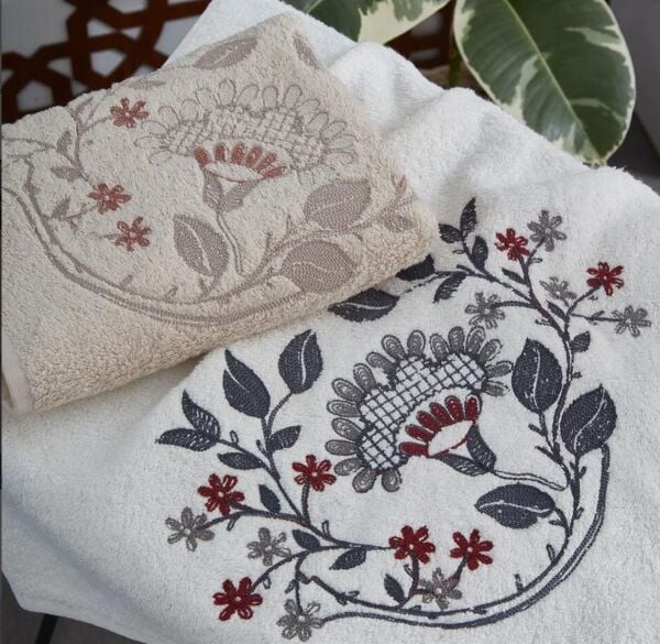 Nazik Home Vanessa Havlu Bordo / İndigo 50X90