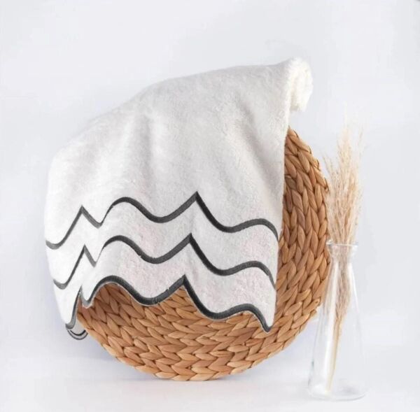 Nazik Home Helena Çizgi Nakışlı Pamuk Havlu Antrasit 50X90