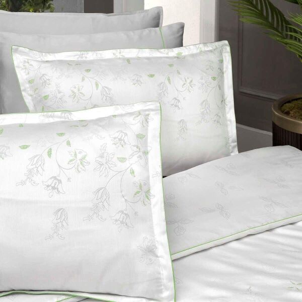 Sarev Wilma Saten Nevresim Takımı Beyaz