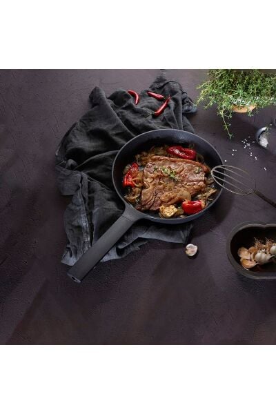 Aryıldız Pro Grade Tava 24 Cm. Siyah