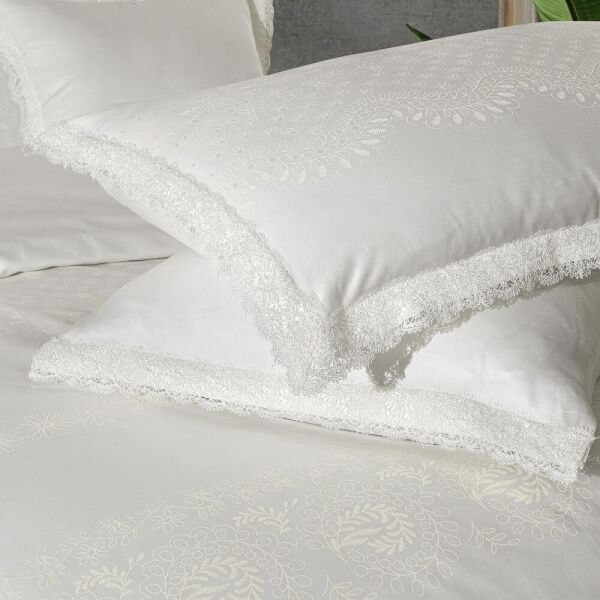 Sarev Perry Saten Nevresim Takımı Çift Kişilik 4 Yastık Beyaz
