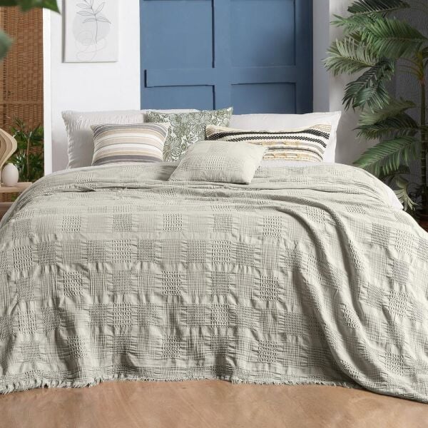 Sarev Nerha Yatak Örtüsü Çift Kişilik Beyaz