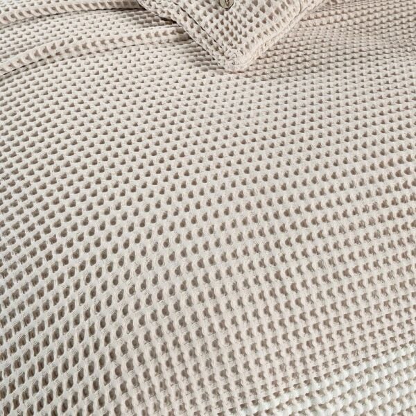 Sarev Polendia Yatak Örtüsü Çift Kişilik Bej