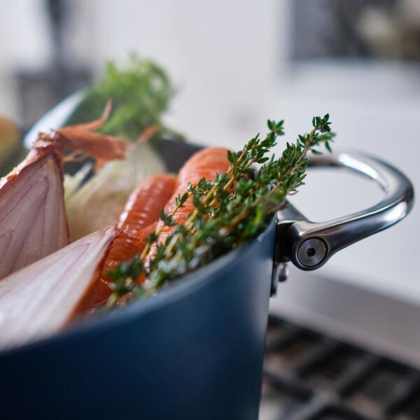 Josheph Joseph Space 25 cm Kapaklı Çorba Tenceresi