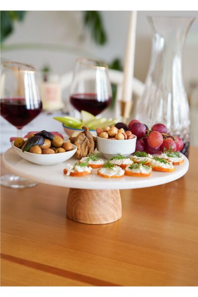 The Mia Marbre Mermer 28 cm Ahşap Ayaklı Beyaz Servis