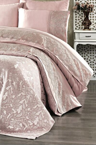 Nazik Home Blenda Dantelli Nevresim Takımı ve Pike 7 Parça Seti Pudra Çift Kişilik