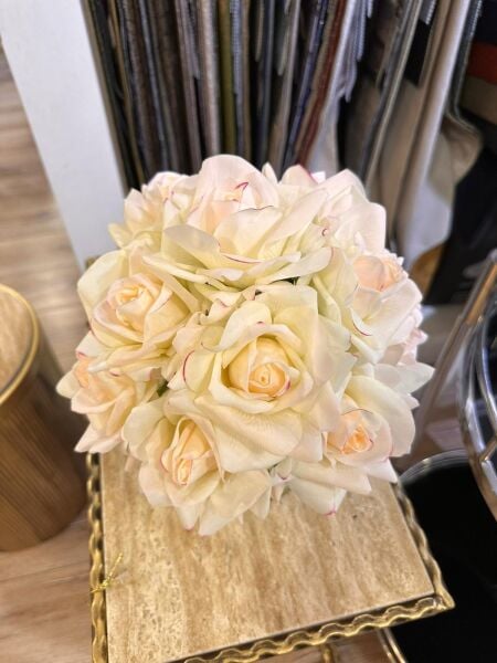 Guerlie&Co 14 Güllü Krem Pembe Geçişli Şeffaf Cam Gold Logo