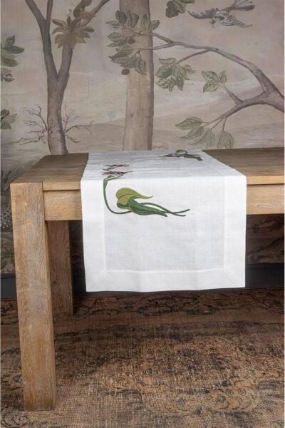 Mikasa Moor Tiara Runner 50x170