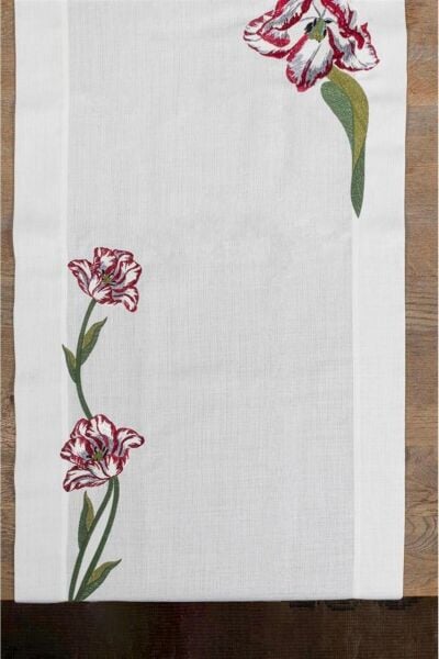 Mikasa Moor Tiara Runner 50x170