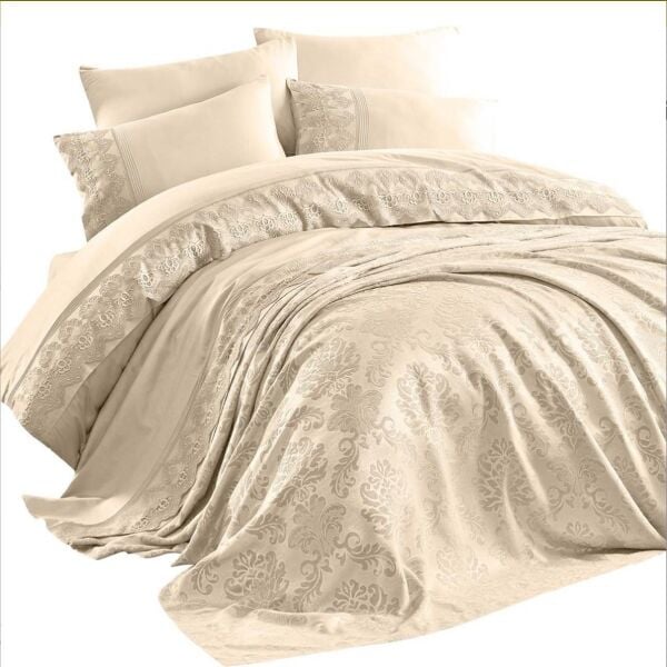 Nazik Home Valeria Dantelli Nevresim Takımı Ve Pike 7 Parça Seti Bej CK