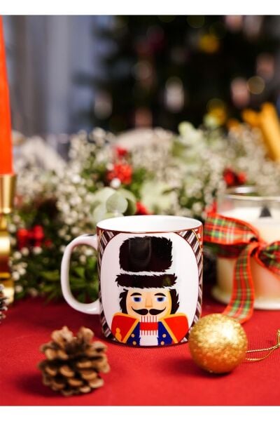 The Mia Nutcracker Kupa