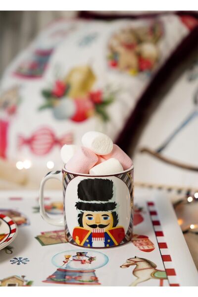 The Mia Nutcracker Kupa