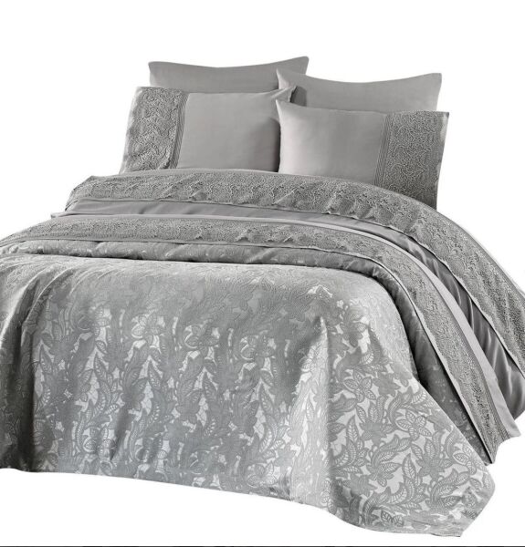 Nazik Home Blenda Dantelli Nevresim Takımı ve Pike 7 Parça Seti Gri Çift Kişilik